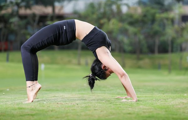 What is the secret to a flaky and delicious steak and kidney pie?